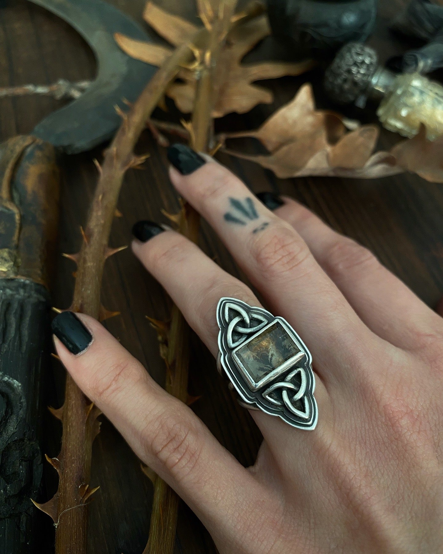 Triquetra Rings