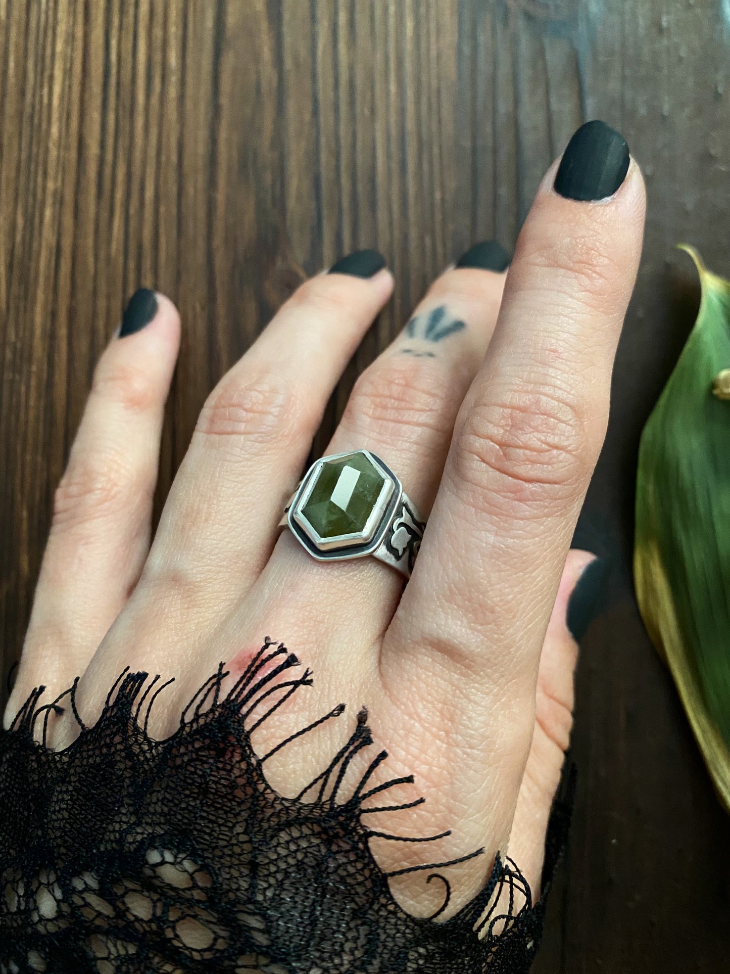Lily of the Valley Boundary Rings