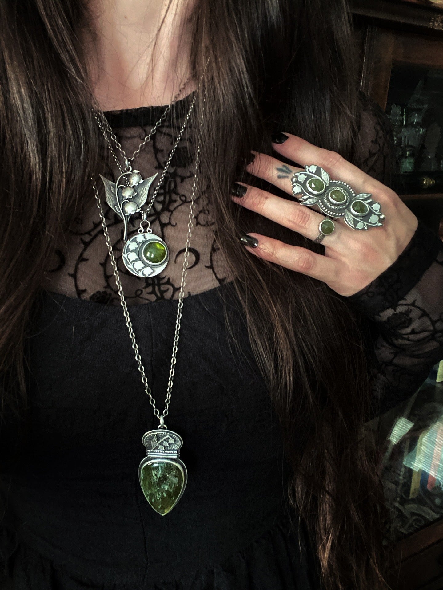 Lily of the Valley Diadem ✦ Size 7.25