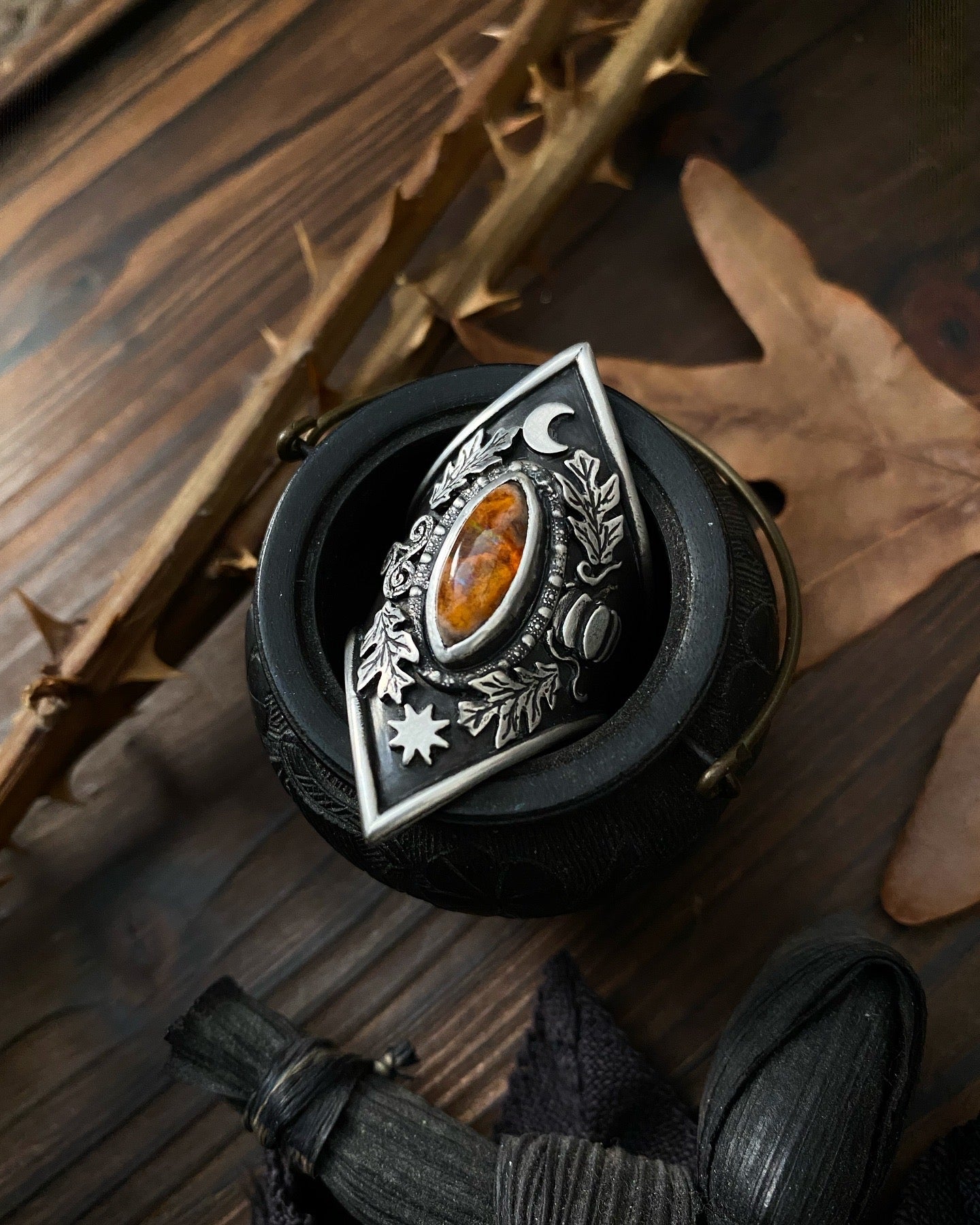 Ancestral Magic Saddle Ring