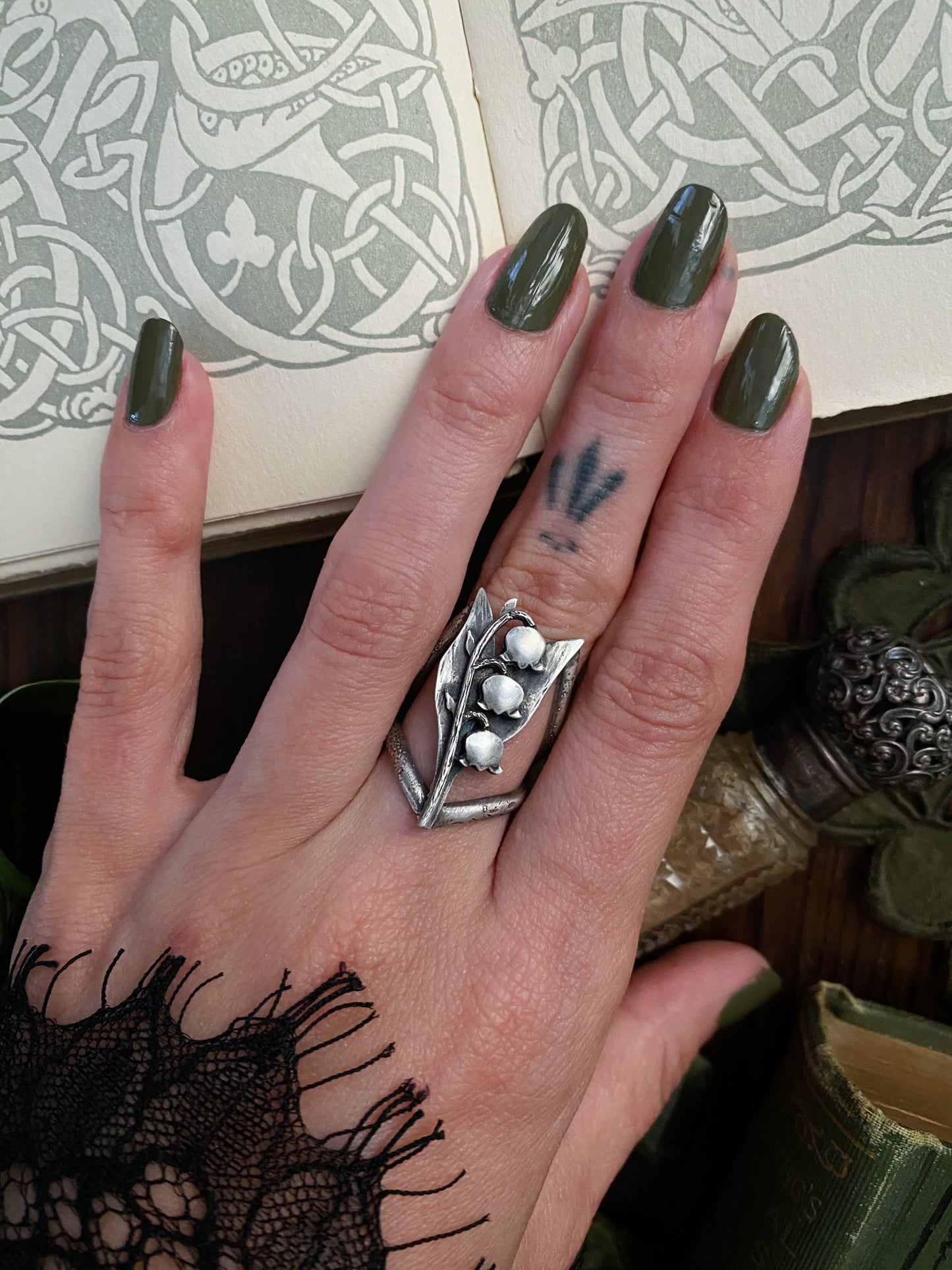 Lily of the Valley Ring ✦ Size 6